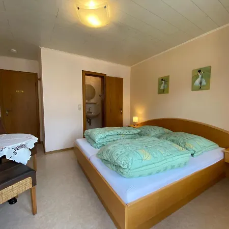 Winzerhaus Im Oberdorf - U - Auch Kombinierbar Guest house Erden