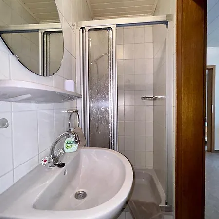 Winzerhaus Im Oberdorf - U - Auch Kombinierbar Guest house Erden