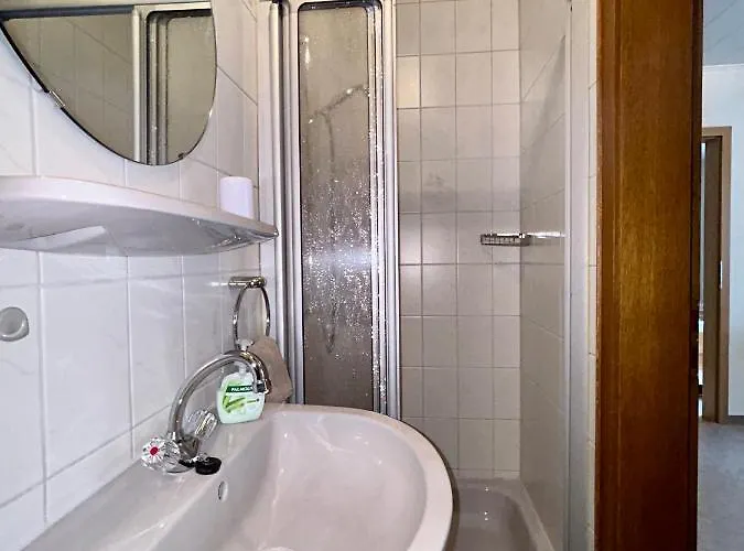 Winzerhaus Im Oberdorf - U - Auch Kombinierbar Gasthof Erden